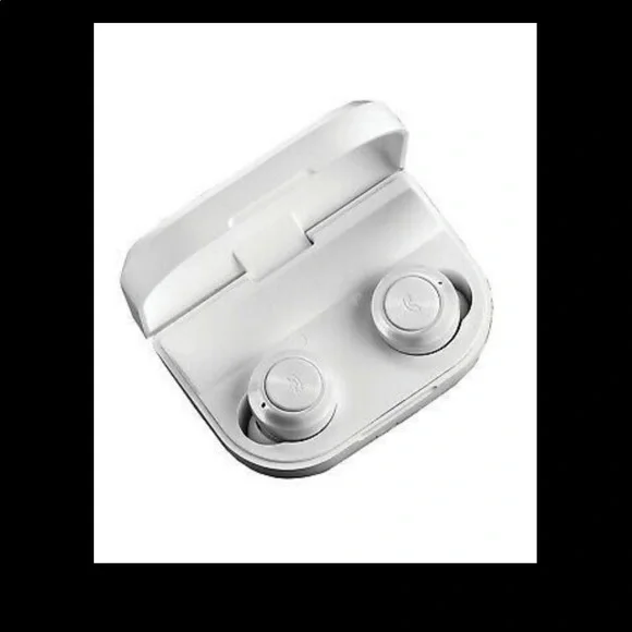 Chrome Azzaro Men's Cologne Bag Headset Wireless Earbuds Digital